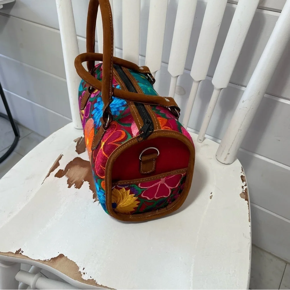 Colorful Floral Embroidered Hand Bag‎ Purse OS